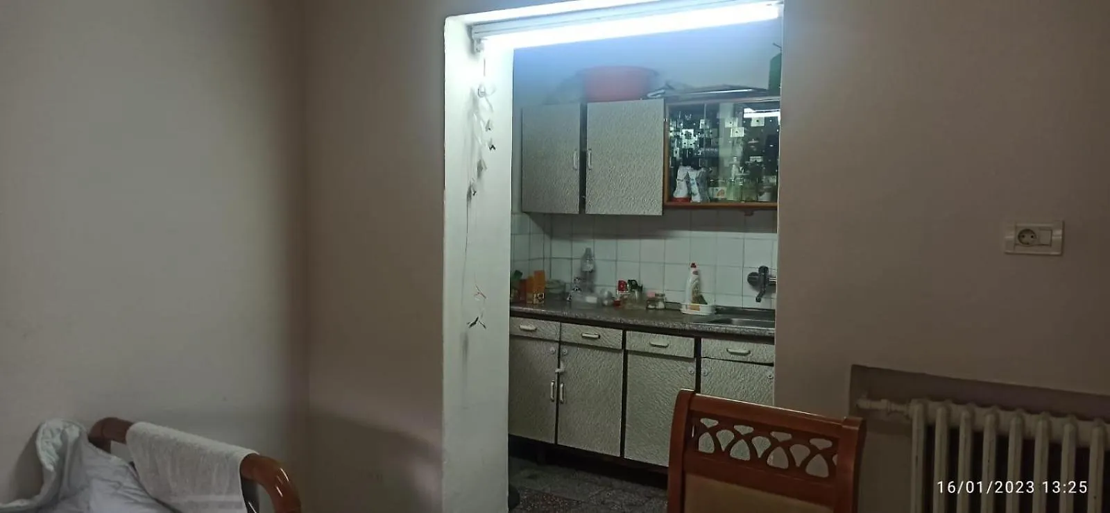 Royal 3 Hostel Opposite Nalu Bar تيرانا بيت ضيافة
